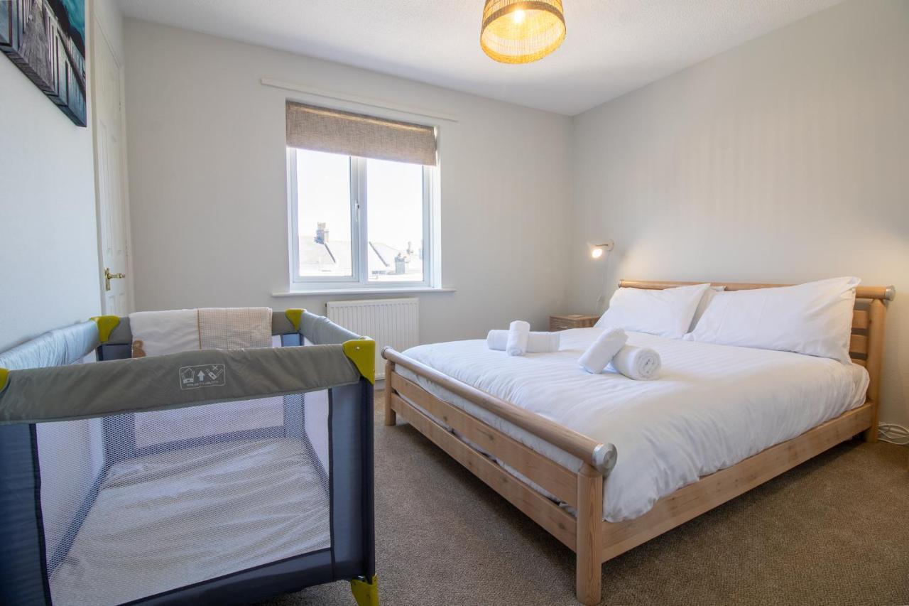 Laurels- 3-Beds, Parking, Short Walk To Beach Торки Экстерьер фото