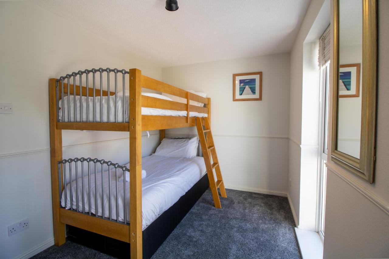Laurels- 3-Beds, Parking, Short Walk To Beach Торки Экстерьер фото